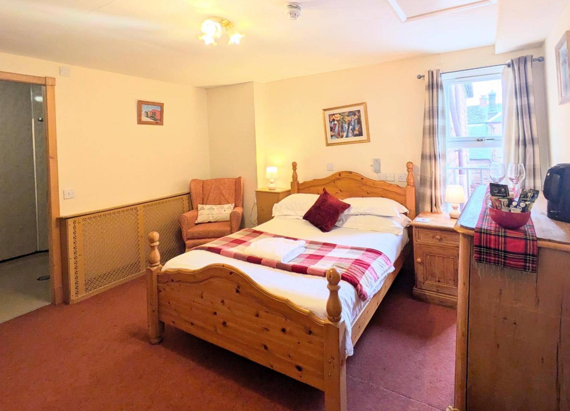 דומפריס Hollybank - Ensuite Room & Use Of Large Shared Kitchen מראה חיצוני תמונה